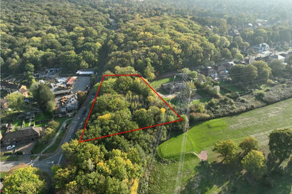 Land for sale in Batchworth