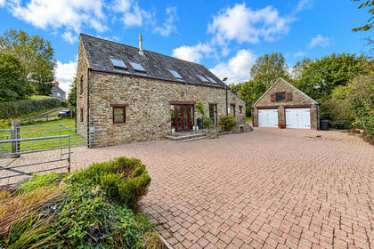 Barn Conversion for sale in Thrushelton
