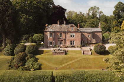 2.6 acres of Country Home for sale in Dalston