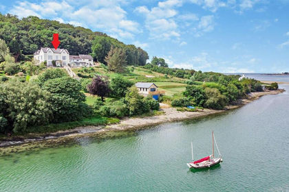 2.5 acres of Land for sale in St. Dogmaels