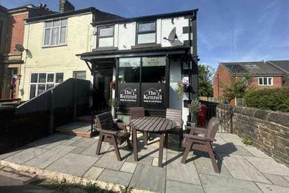 Pub for sale in Adlington