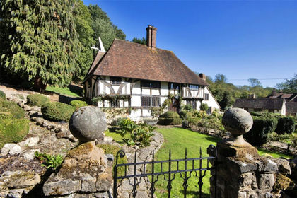 5 acres of House with Land for sale in Lenham