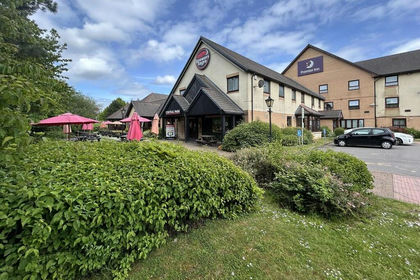 Pub for sale in Rugby