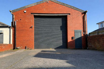 Workshop for sale in Saint Anne's on the Sea