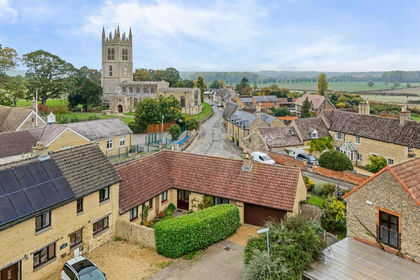 Land for sale in Titchmarsh