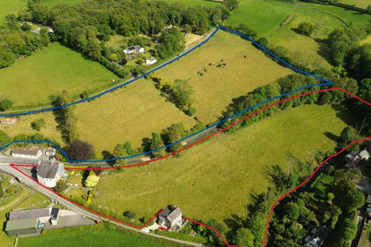 3.6 acres of Smallholding for sale in Llandysul