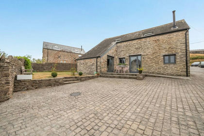 Barn Conversion for sale in Loddiswell