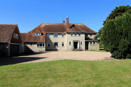 1.3 acres of House with Land for sale in Hamble Valley