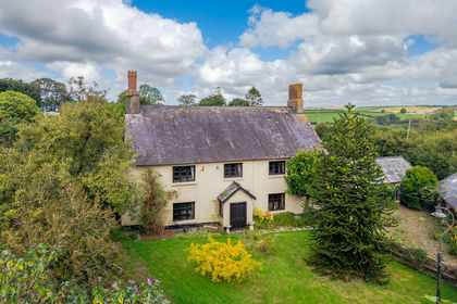 1.2 acres of House with Land for sale in Torrington