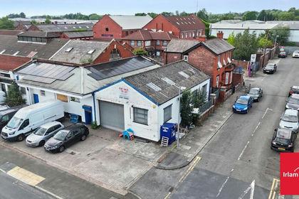 Warehouse for sale in Worsley and Eccles