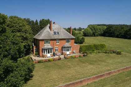 2.8 acres of Country Home for sale in Ebrington