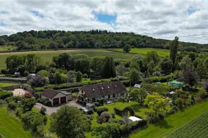 1 acre of House with Land for sale in Okeford Fitzpaine