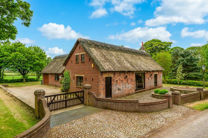 Barn Conversion for sale in Little Eccleston-with-Larbreck
