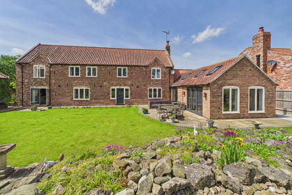 Barn Conversion for sale in Beswick