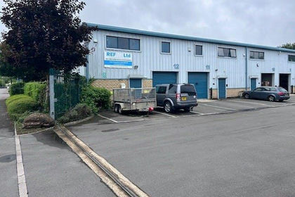 Warehouse for sale in South Cerney