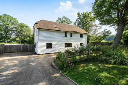 Barn Conversion for sale in Shipbourne