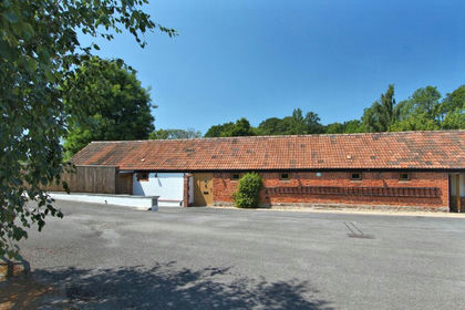 Barn Conversion for sale in Falfield