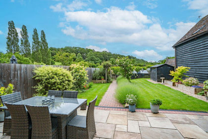 Barn Conversion for sale in Doddenham
