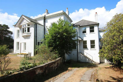 4.3 acres of House with Land for sale in Headley