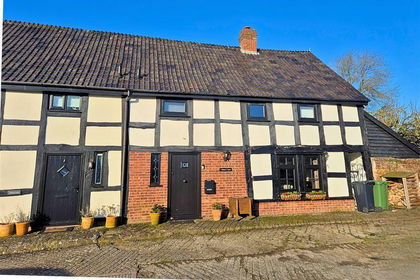 Land for sale in Luston