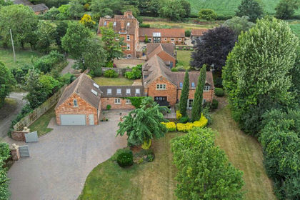Barn Conversion for sale in Saxondale