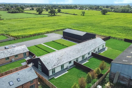 Barn Conversion for sale in Mollington