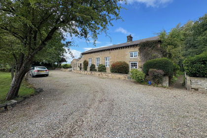 1 acre of House with Land for sale in Chollerton