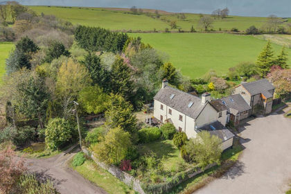 1.4 acres of Farmhouse for sale in Aber Valley