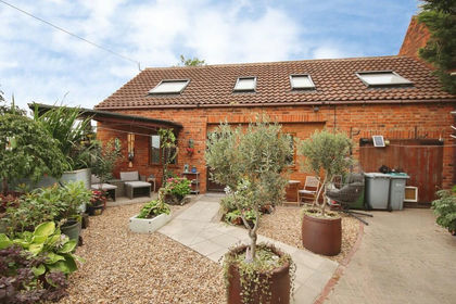 Barn Conversion for sale in North Clifton