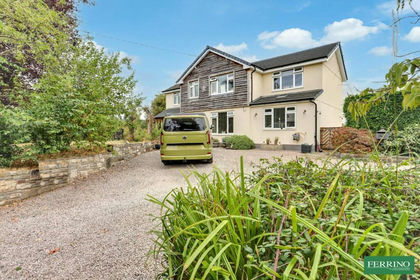 6.5 acres of Equestrian property for sale in Alvington