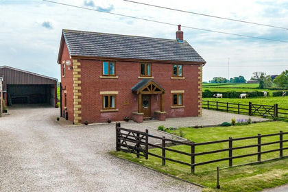 1.1 acres of House with Land for sale in Great Eccleston