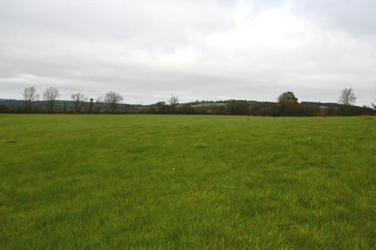 37.5 acres of Agricultural Land for sale in Troedyraur