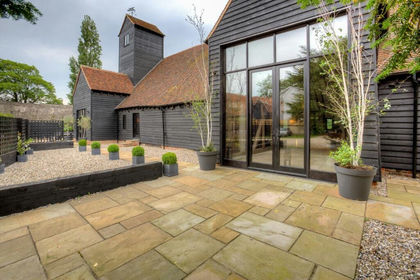 Barn Conversion for sale in Broxted