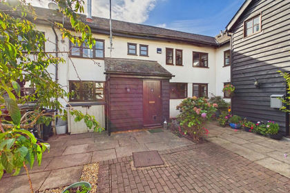 Barn Conversion for sale in Shobrooke