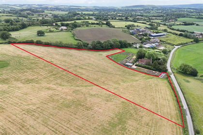 5 acres of Grazing Land for sale in East Orchard