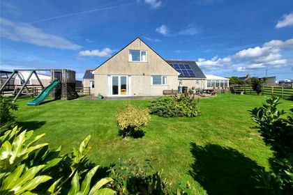 10 acres of Agricultural Land for sale in Cylch-y-Garn