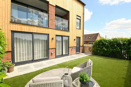Barn Conversion for sale in Hoar Cross