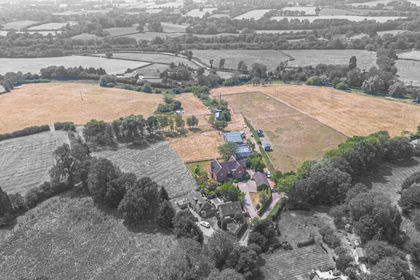 16 acres of House with Land for sale in Rowington