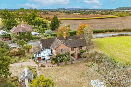 10 acres of House with Land for sale in Pendock