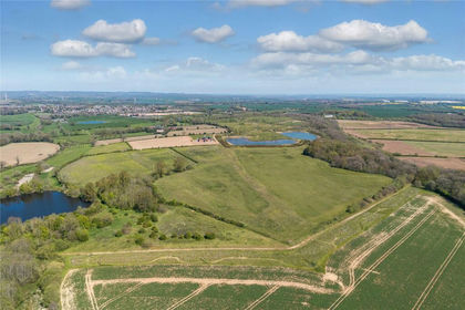 156.7 acres of Farm for sale in Cadeby