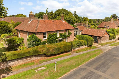 2.5 acres of Agricultural Land for sale in Chawton