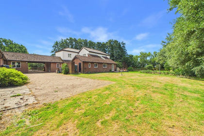 3.6 acres of House with Land for sale in Cantley, Limpenhoe and Southwood
