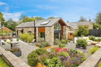 Barn Conversion for sale in Gwernaffield with Pantymwyn