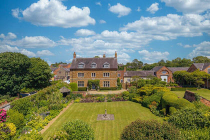 1.1 acres of Country Home for sale in Illston on the Hill