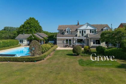 5.5 acres of Equestrian property for sale in Broome