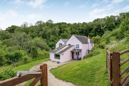 6.7 acres of Cottage for sale in Bere Ferrers
