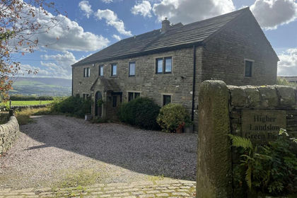 5.7 acres of House with Land for sale in Stalybridge and Hyde