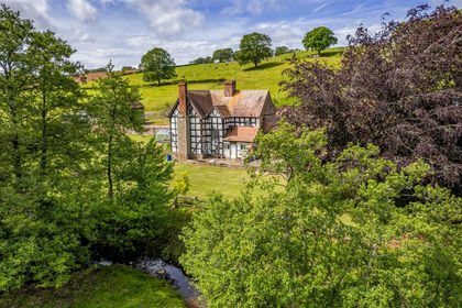 1.9 acres of Farmhouse for sale in Bodenham
