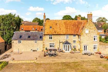 2.6 acres of Farmhouse for sale in Great Doddington
