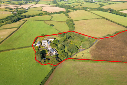 7.5 acres of Land for sale in Marhamchurch